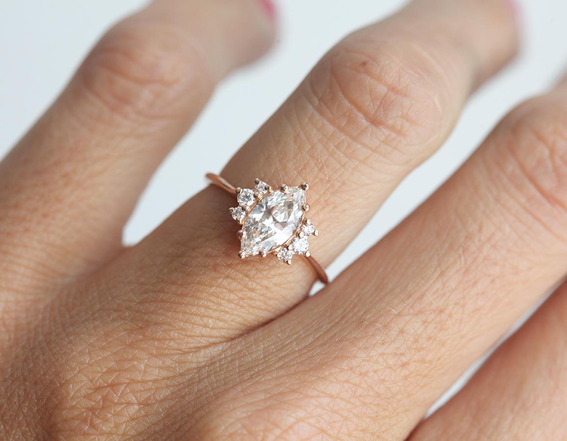 PRSTEN SA DIJAMANTIMA SOPHIA MARKUISE CUT 0.9 CARAT-Capucinne