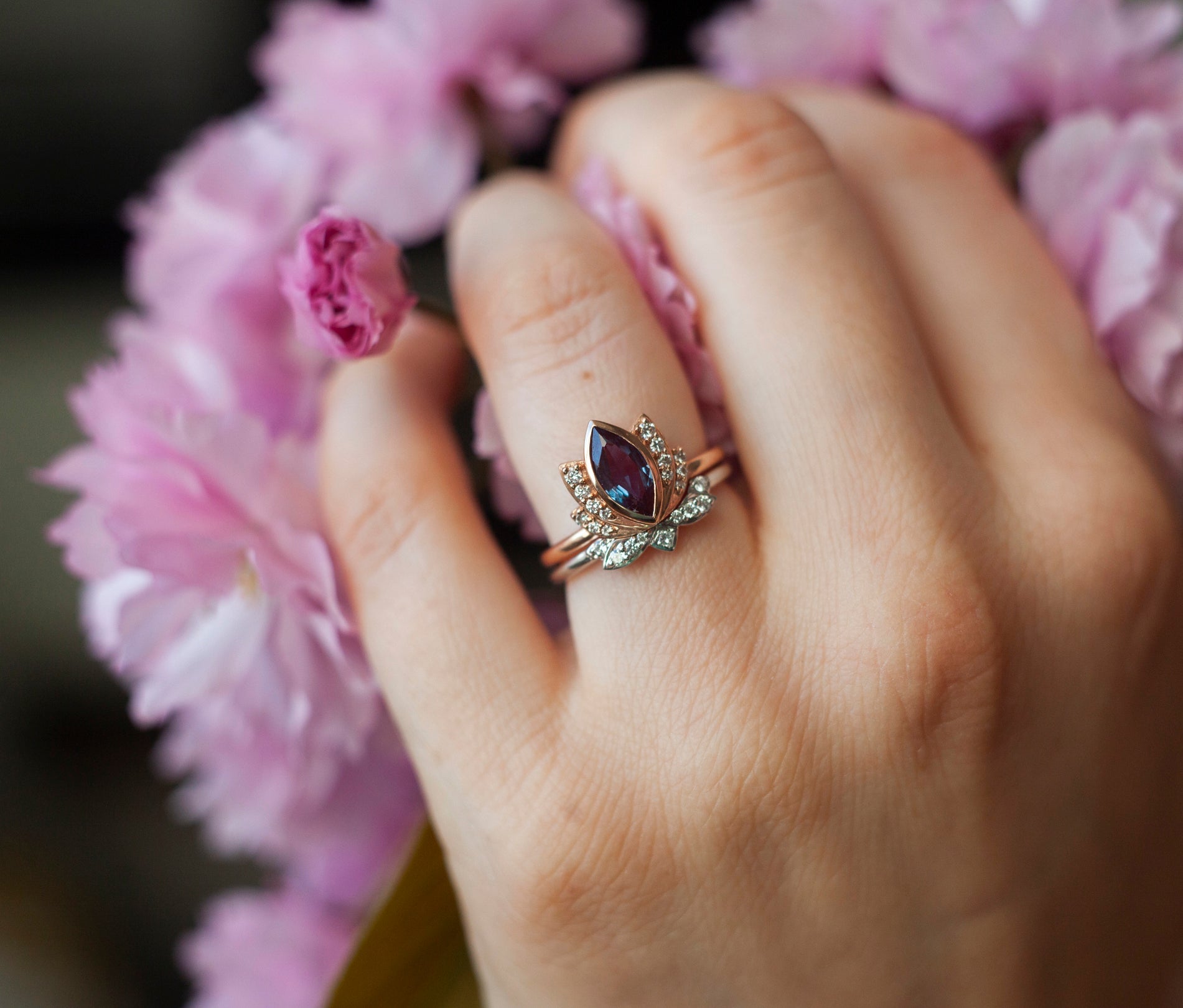 Zen Lotus Ring Set-Capucinne
