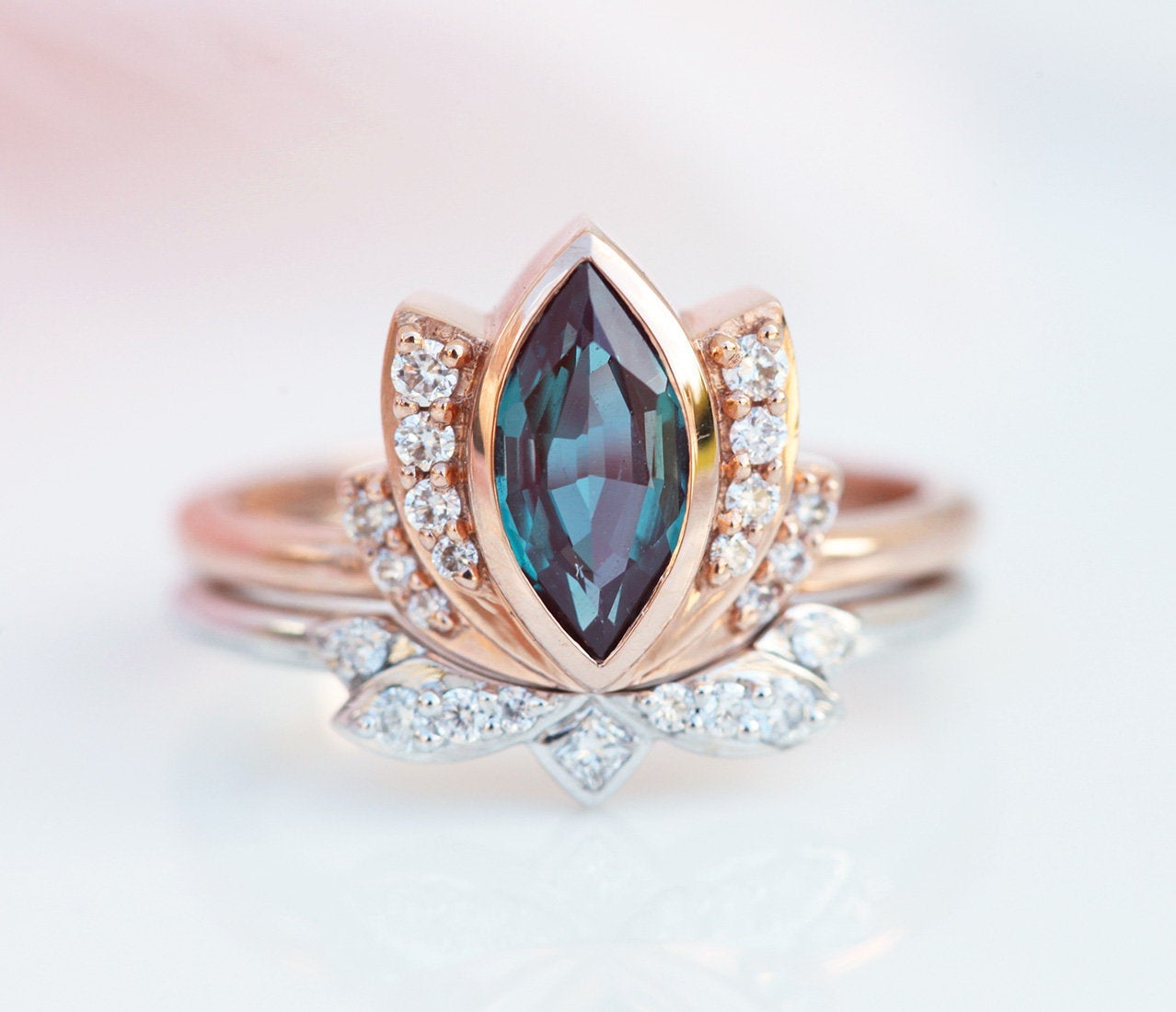 Zen Lotus Ring Set-Capucinne